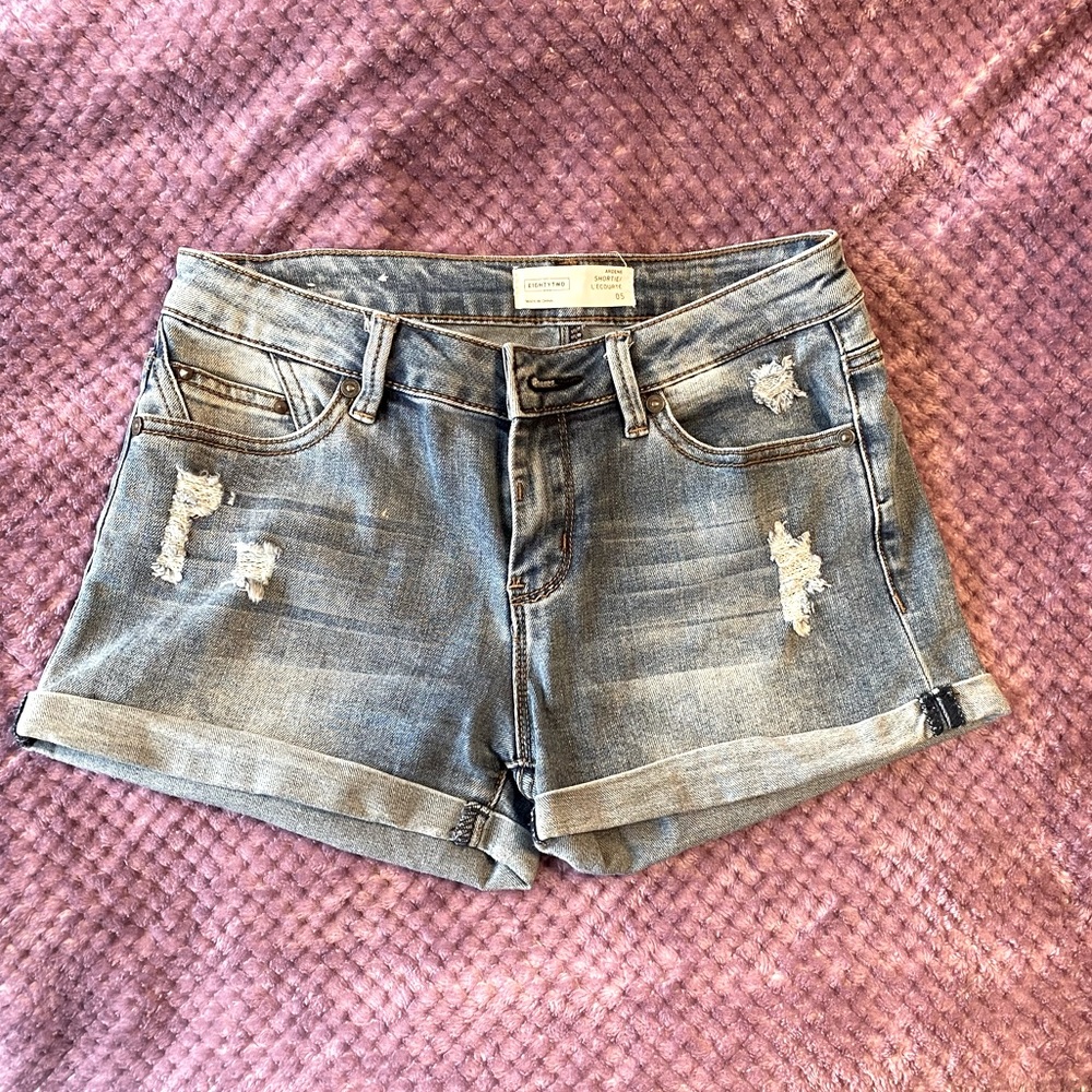 Jean shorts ✨ size small
